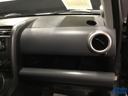 Used 2005 Honda Element EX image 39
