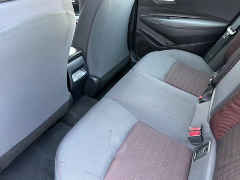 Used 2023 Toyota Corolla SE w/ Carpet Mat Package (TMS) FWD image 11