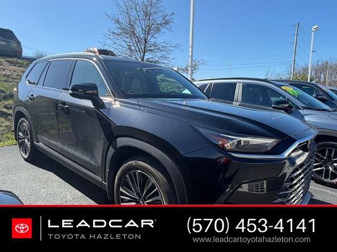 Used 2024 Toyota Grand Highlander AWD Hybrid image 1