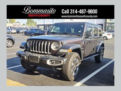 Used 2019 Jeep Wrangler Unlimited Sahara w/ Dual Top Group AWD/4WD image 1