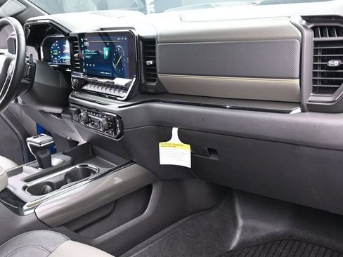 Used 2024 Chevrolet Silverado 1500 ZR2 w/ ZR2 Bison Edition AWD/4WD image 28