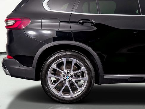 Used 2023 BMW X5 sDrive40i w/ Parking Assistance Package image 8