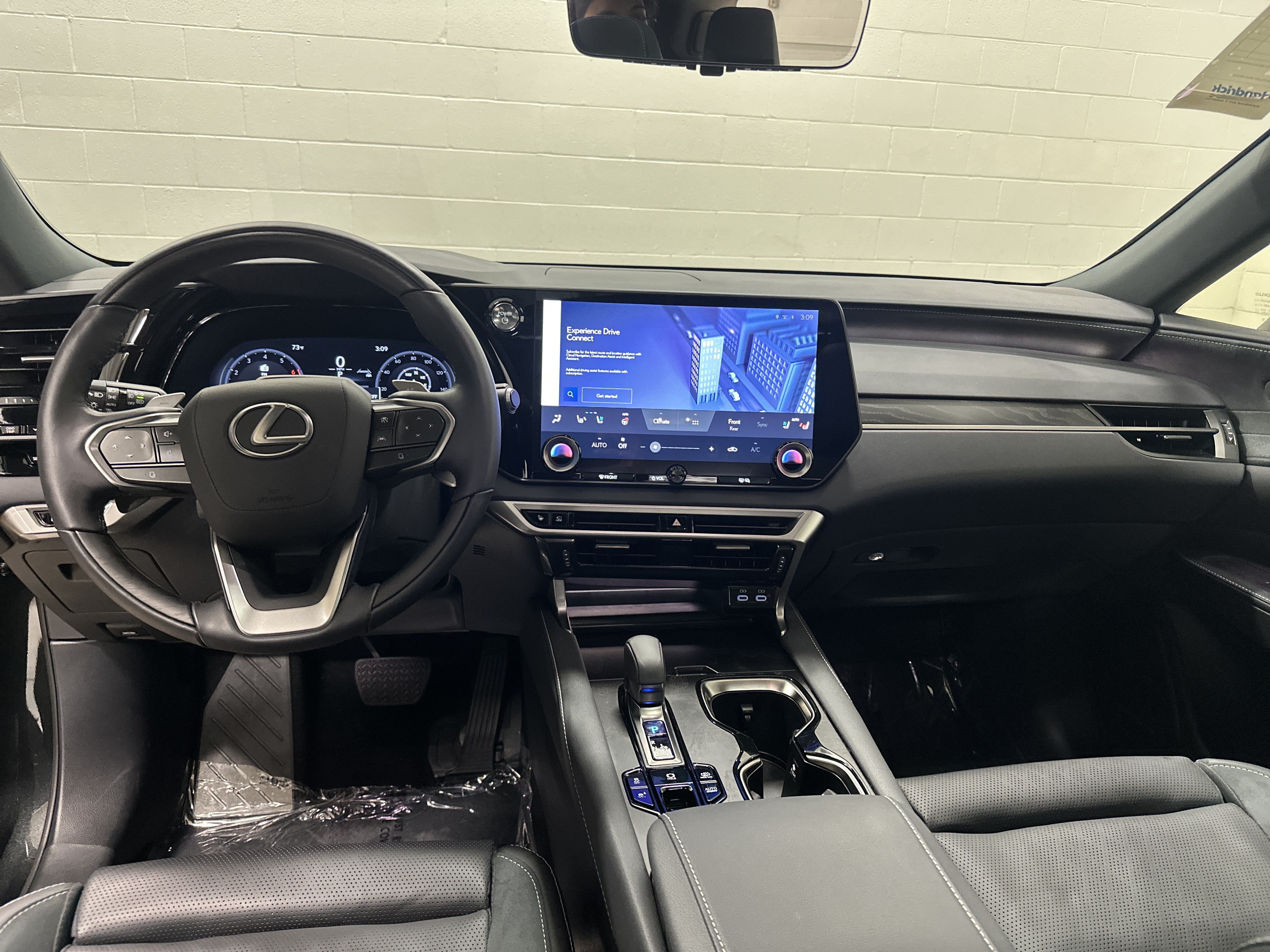 Certified 2026 Lexus RX 450h AWD w/ Convenience Package image 29
