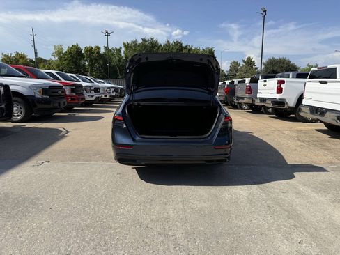 Used 2023 Honda Accord Touring image 36