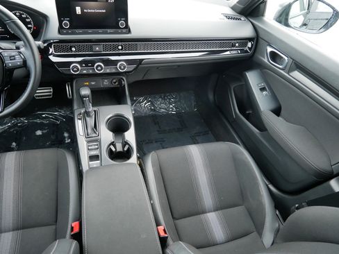 Certified 2024 Honda Civic Sport image 11