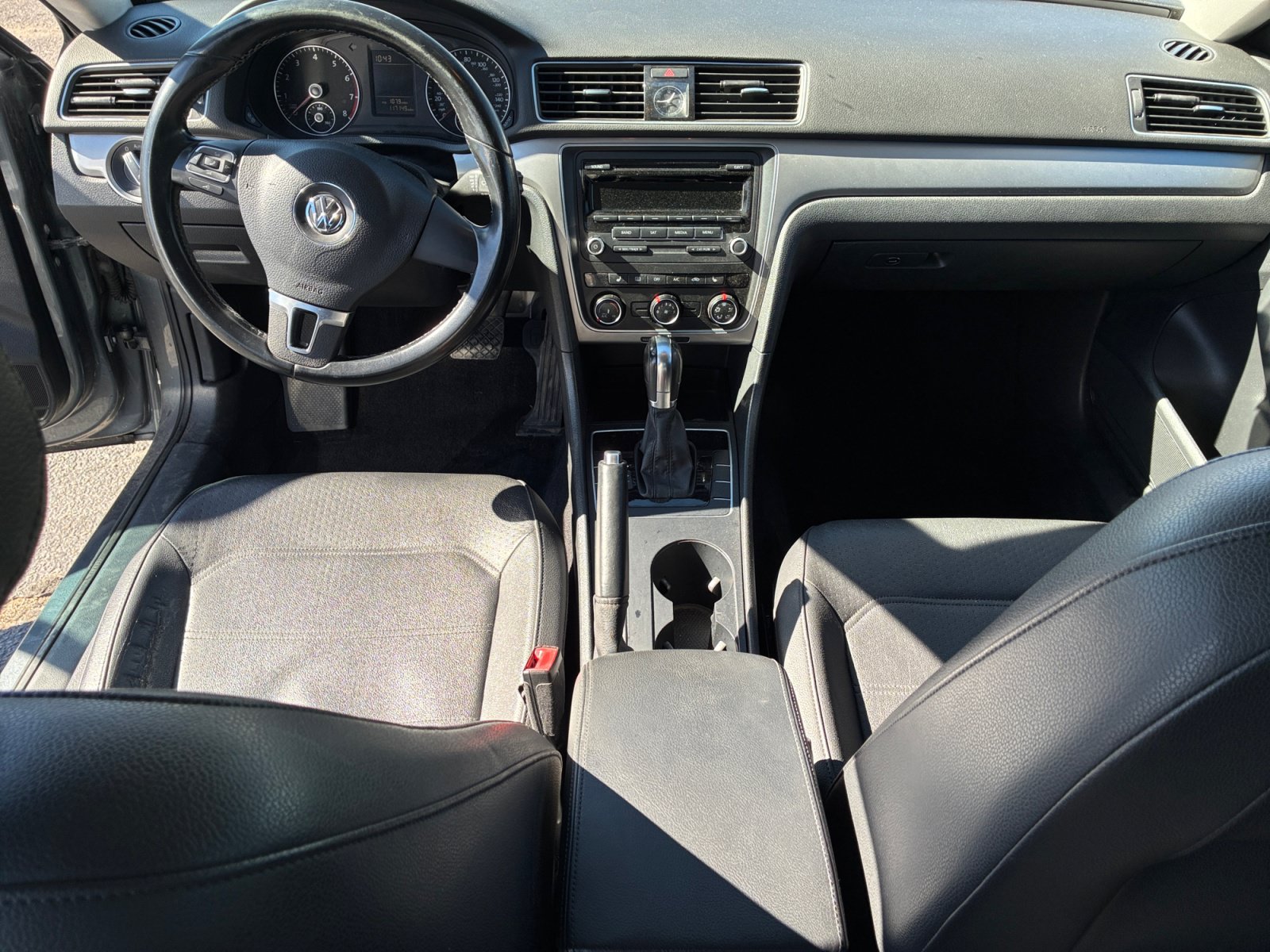 Used 2014 Volkswagen Passat 1.8T Wolfsburg Edition FWD image 13