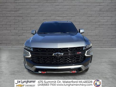 Used 2024 Chevrolet Tahoe Z71 w/ Luxury Package AWD/4WD image 9