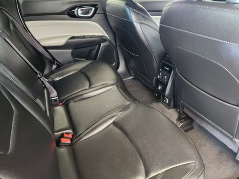 Used 2025 Jeep Compass Limited AWD/4WD image 34