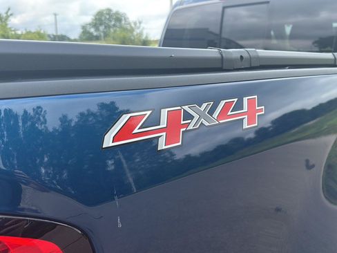Used 2019 Chevrolet Colorado LT w/ LT Convenience Package AWD/4WD image 6
