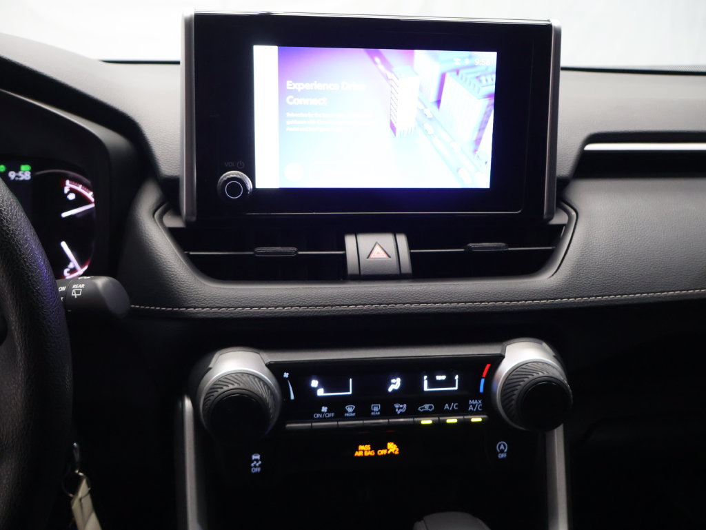Used 2025 Toyota RAV4 LE FWD image 22