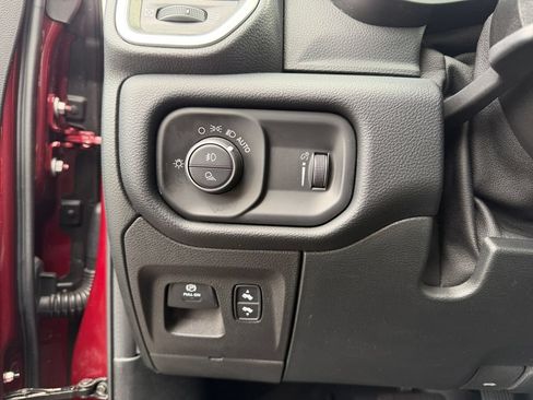 Used 2021 RAM 1500 Big Horn w/ Trailer Tow Group AWD/4WD image 17