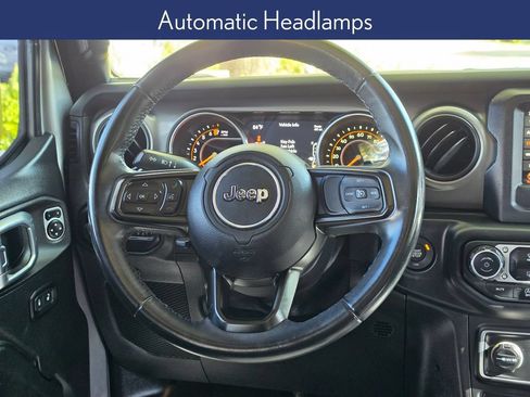 Used 2018 Jeep Wrangler Unlimited Sport S AWD/4WD image 23