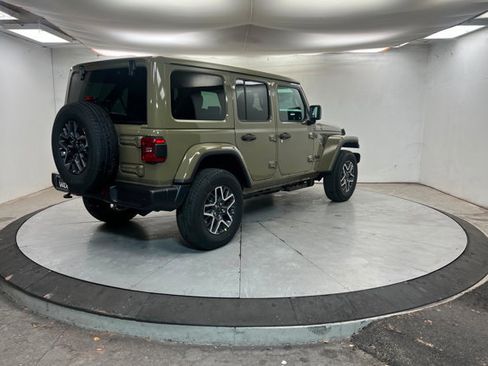 New 2026 Jeep Wrangler Unlimited Sahara w/ Safety Group AWD/4WD image 5