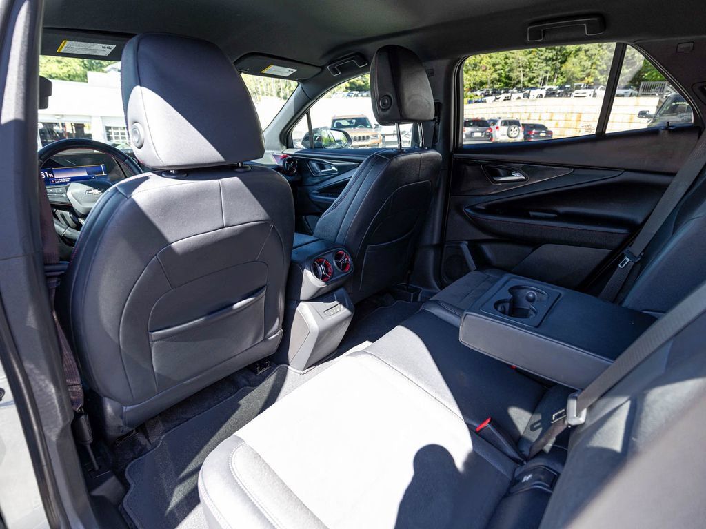 Used 2024 Chevrolet Blazer EV RS AWD/4WD image 27