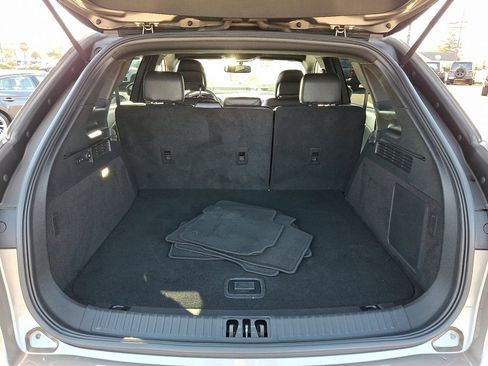 Used 2016 Lincoln MKX Premiere image 18