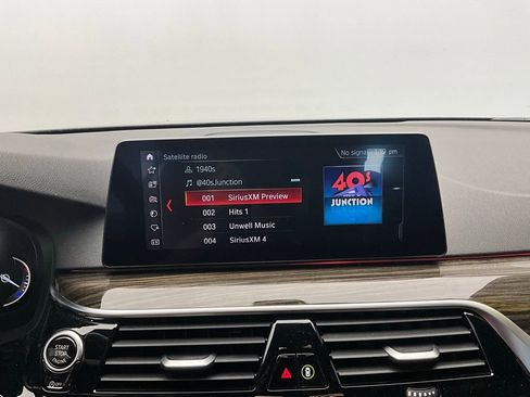 Used 2019 BMW 530i w/ Convenience Package image 13