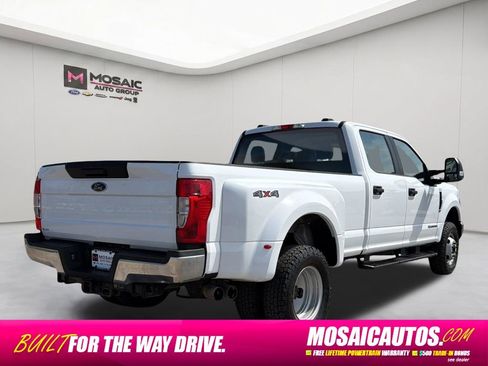 Used 2022 Ford F350 XL w/ Power Equipment Group AWD/4WD image 3
