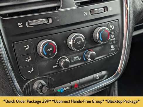 Used 2018 Dodge Grand Caravan SXT w/ Blacktop Package image 8