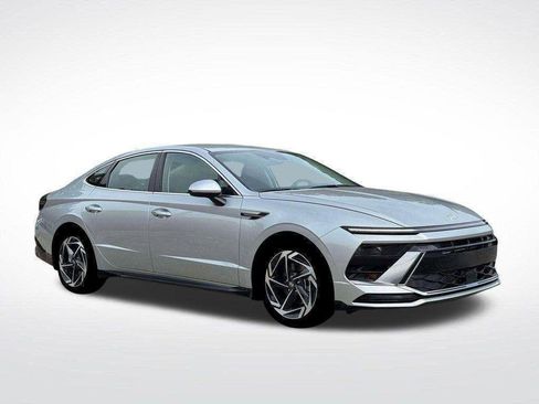 New 2026 Hyundai Sonata SEL AWD/4WD image 10