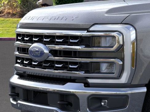 New 2025 Ford F350 Lariat w/ Lariat Ultimate Package image 17