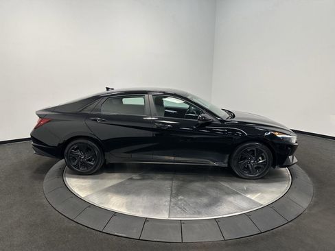 Certified 2023 Hyundai Elantra SEL w/ Cargo Package image 8