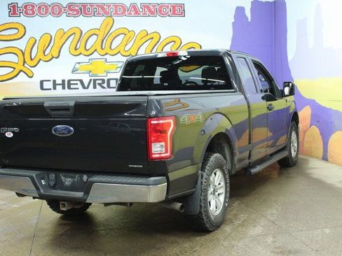 Used 2015 Ford F150 XLT image 8