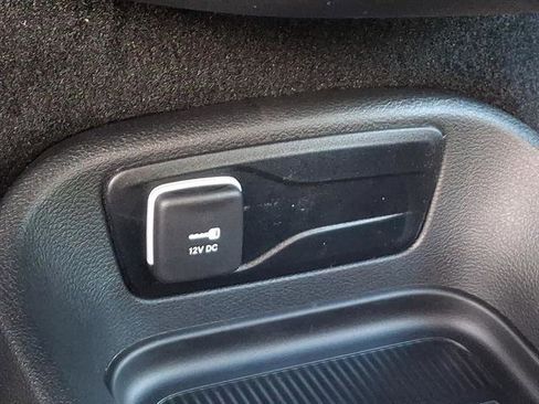 New 2026 Chrysler Pacifica Select image 20