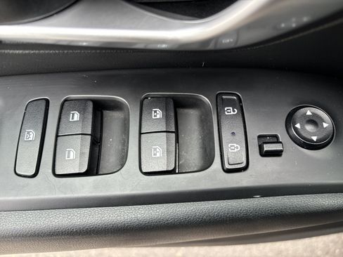 Used 2024 Hyundai Tucson SEL image 16