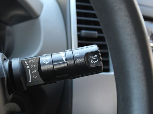 Used 2012 Nissan Xterra S image 27