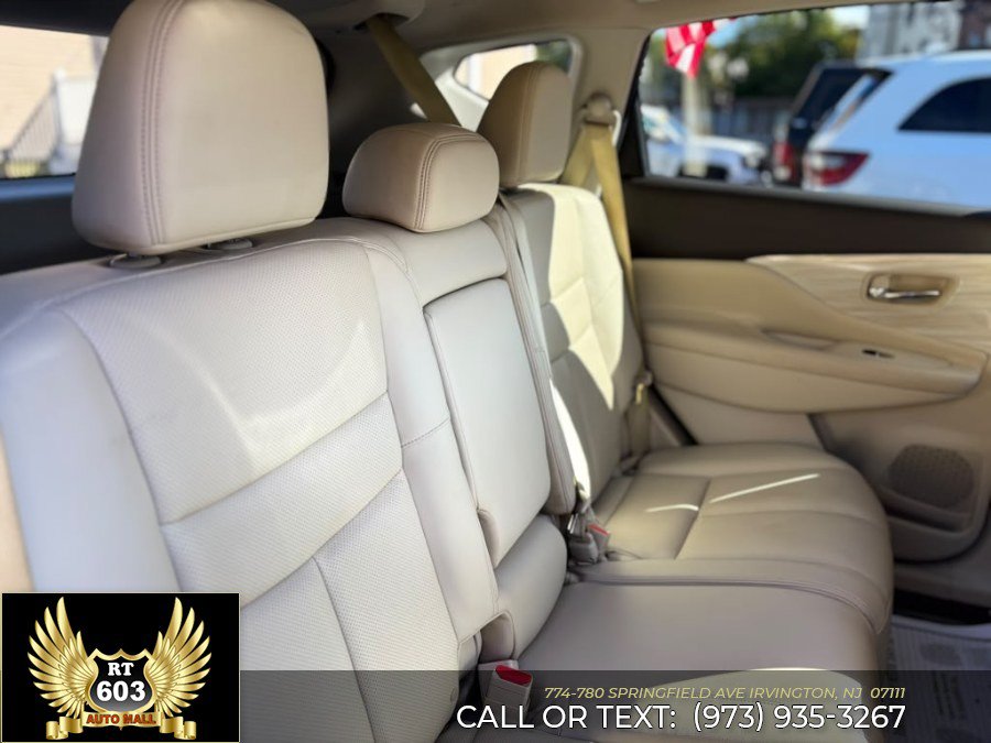 Used 2016 Nissan Murano SL w/ SL Technology Package AWD/4WD image 11