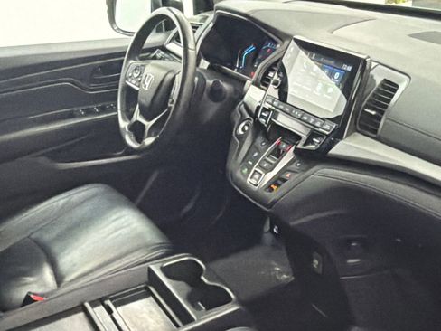 Used 2024 Honda Odyssey EX-L image 10