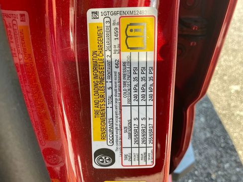 Used 2021 GMC Canyon AT4 image 31