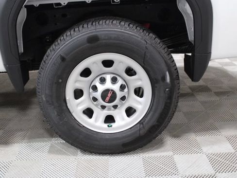 New 2026 GMC Sierra 2500 Pro w/ 1SA Pro Safety Plus Package AWD/4WD image 45