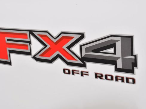 New 2026 Ford F350 XLT w/ 360-Degree Camera Package AWD/4WD image 23