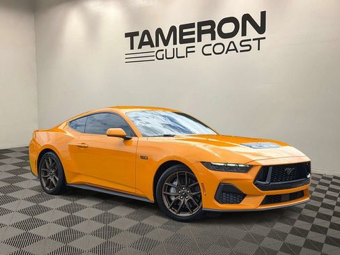 Used 2026 Ford Mustang GT RWD image 1