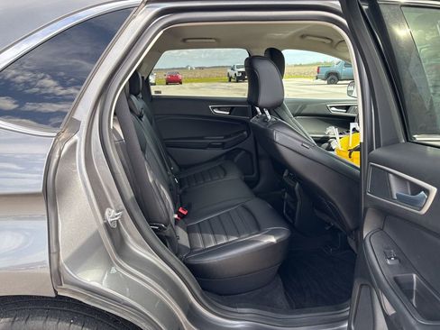 Used 2024 Ford Edge SEL image 15