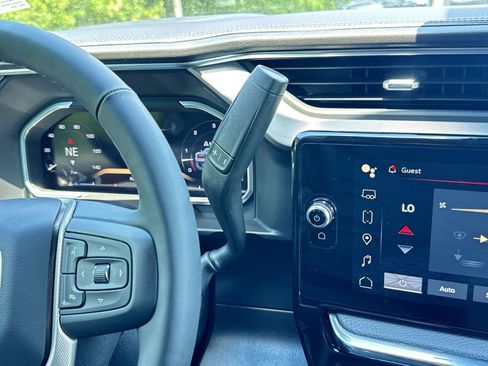 New 2026 GMC Sierra 3500 Denali w/ Denali Reserve Package AWD/4WD image 22