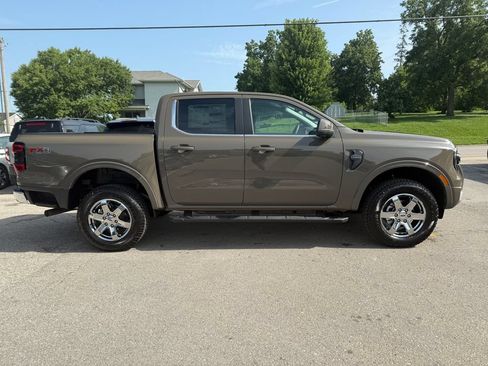 New 2026 Ford Ranger Lariat w/ FX4 Off-Road Package AWD/4WD image 4