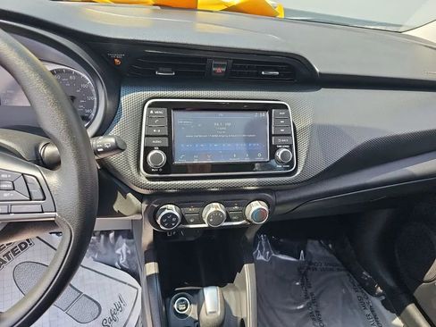Used 2023 Nissan Kicks S image 12