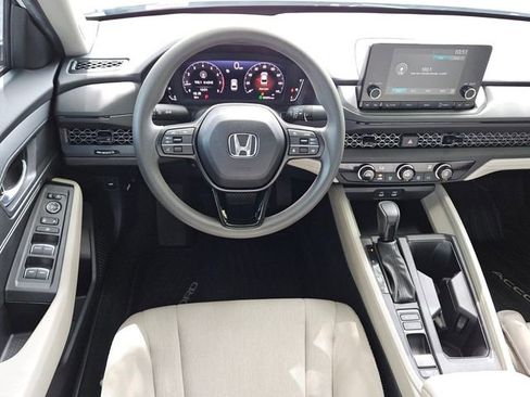 Certified 2025 Honda Accord LX image 12