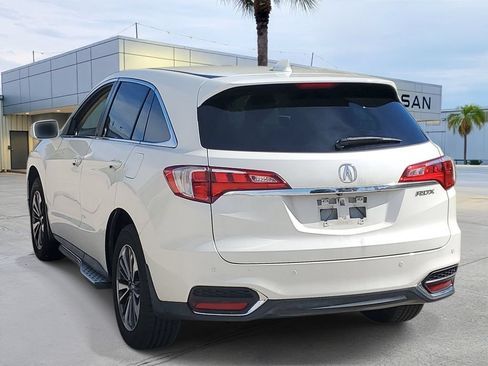 Used 2017 Acura RDX w/ Advance Package FWD image 4