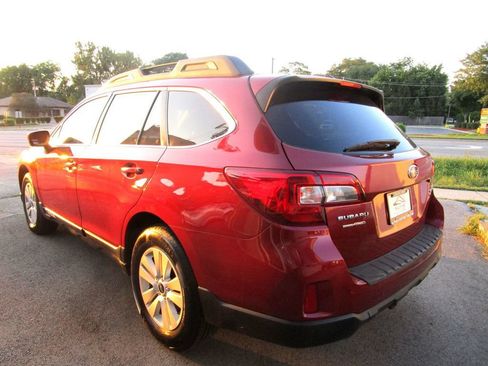 Used 2015 Subaru Outback 2.5i Premium AWD/4WD image 9