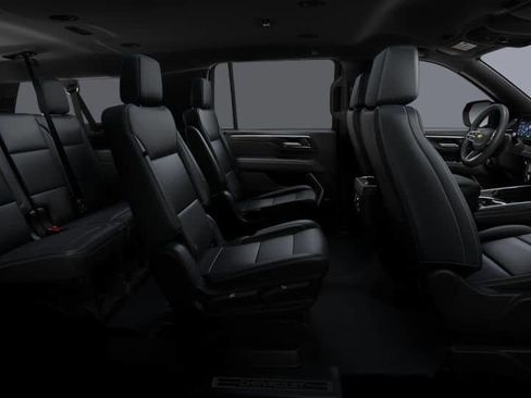 New 2026 Chevrolet Suburban LT w/ Comfort Package AWD/4WD image 33