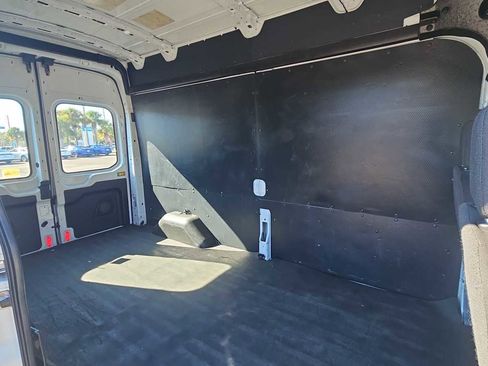 Used 2018 Ford Transit 250 148 High Roof image 24
