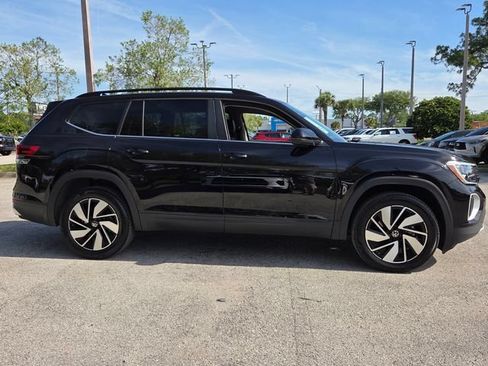 Used 2026 Volkswagen Atlas SE AWD/4WD image 8