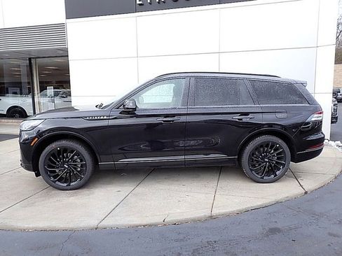 New 2026 Lincoln Aviator Reserve image 9
