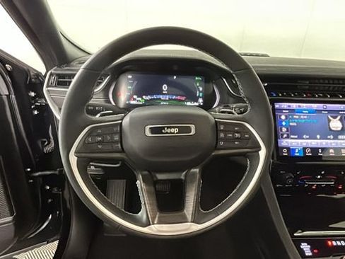 Used 2024 Jeep Grand Cherokee Limited 4xe AWD/4WD image 14