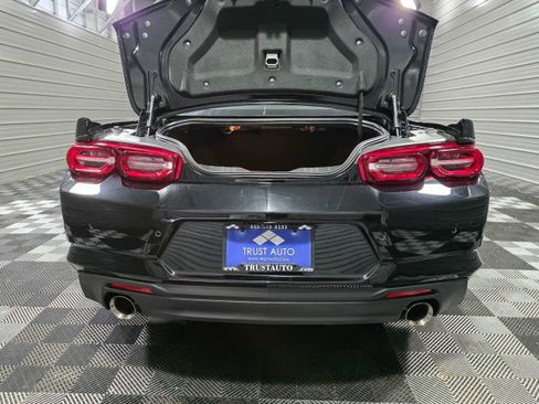 Used 2019 Chevrolet Camaro LT RWD image 34