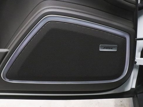 Used 2023 Porsche Panamera 4 Platinum Edition AWD/4WD image 15