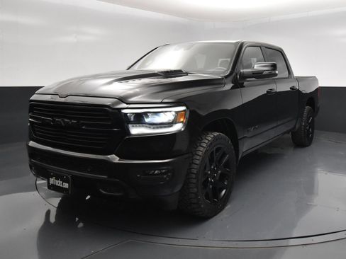 Used 2024 RAM 1500 Laramie AWD/4WD image 2